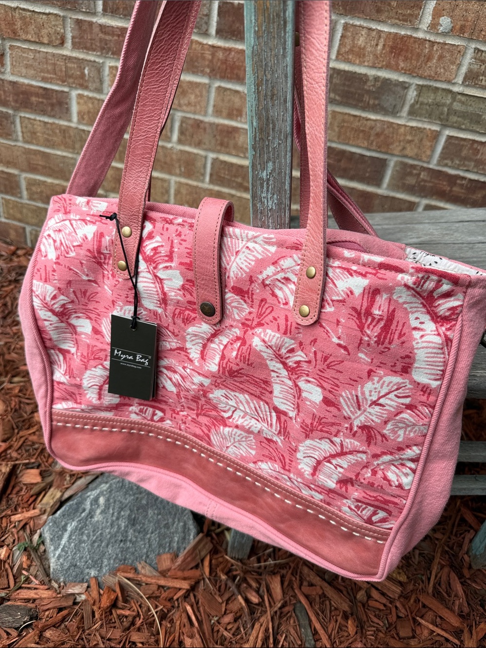 Myra Bag Isadora Romantic Pink & Red Floral Foliage Small Weekender Bag - Picture 4 of 15